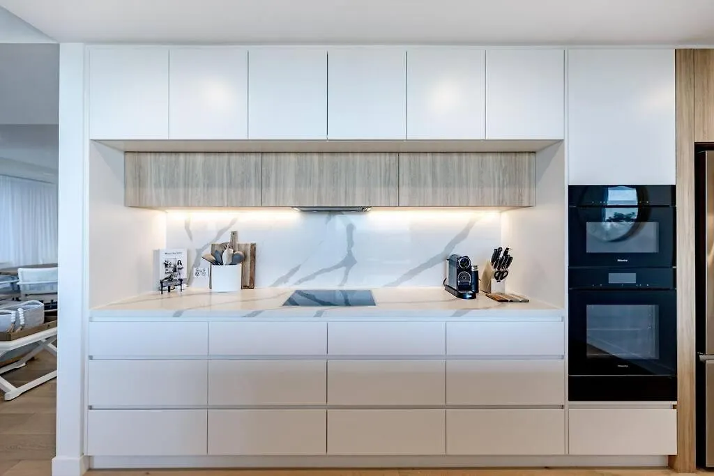 Hébergement de vacances The Hamptons Lake House - Noosa Heads Luxury House Australie