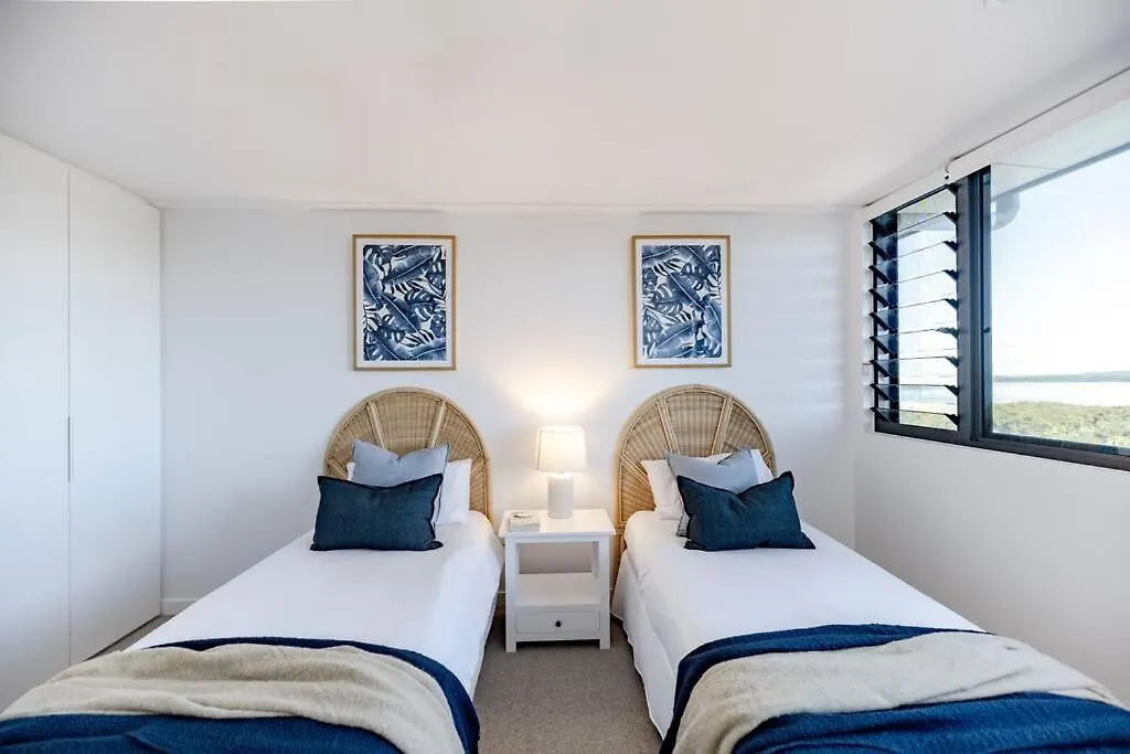 The Hamptons Lake House - Noosa Heads Luxury House Hébergement de vacances