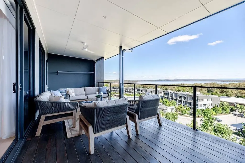 The Hamptons Lake House - Noosa Heads Luxury House Hébergement de vacances